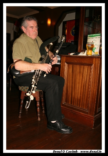 Cork Pipers' Club Session at the Viscount